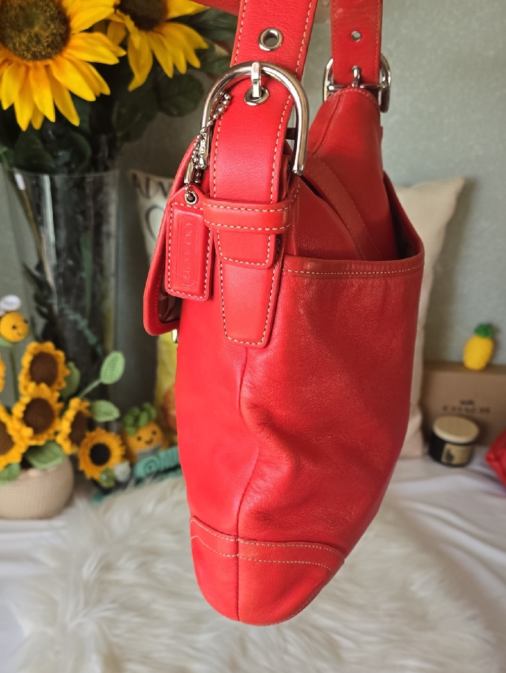 Coach Soho y2k G3S -8480 Orangy RED  Vintage Messenger Style Crossbody - Picture 5 of 16